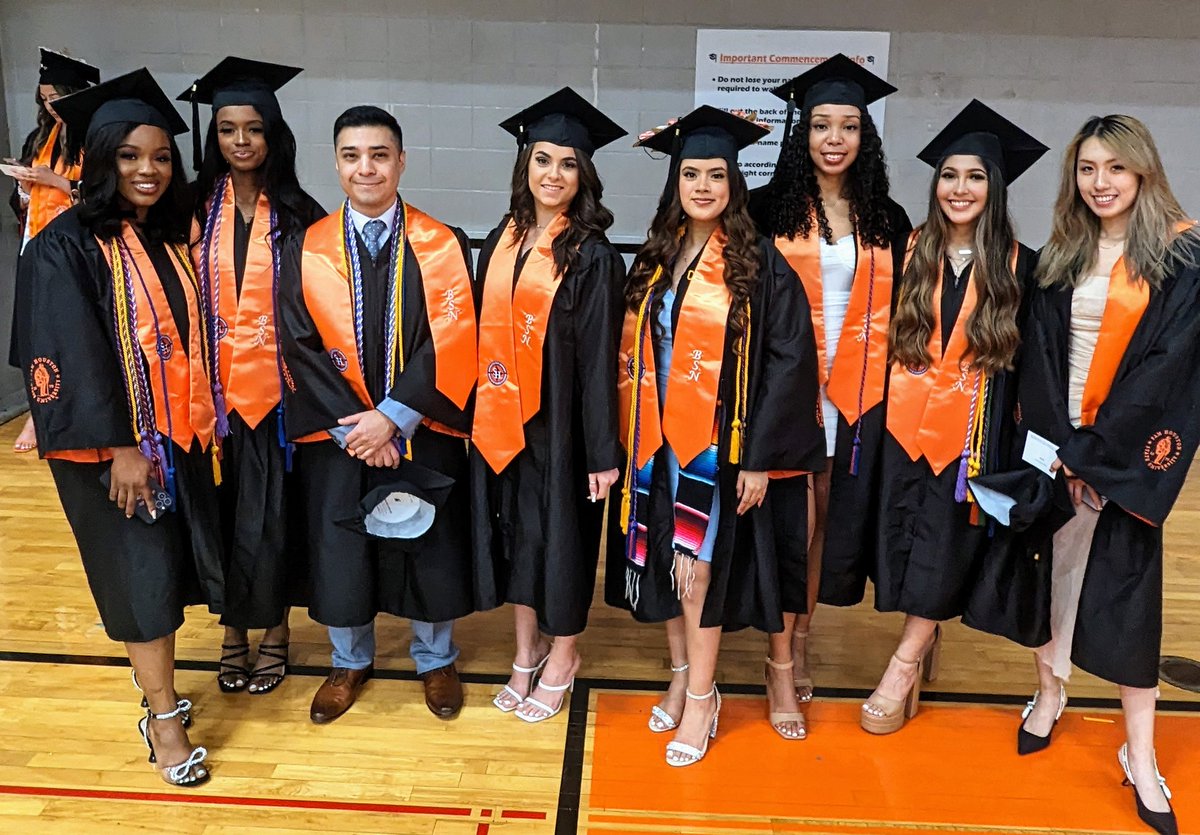 Congratulations to our SHSU graduates! Always nice to celebrate their success! #studentsuccess #facultysuccess #Bearkats