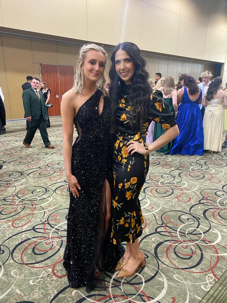 MsMohammadBB's tweet photo. Another night of chaperoning prom in the books ✔️✨ https://t.co/FvdvVrxXmR