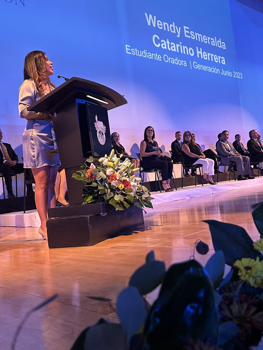 Di_Castaneda's tweet image. En la firma de títulos profesional 🧑🏻‍🎓👩🏻‍🎓👨🏻‍🎓…#PorSiempreTEC en @TECcampusPUE #orgulloTEC 💙🐏💙 @TecdeMonterrey #graduación #universidad #momentosmemorables Felicidades #FamiliaTEC