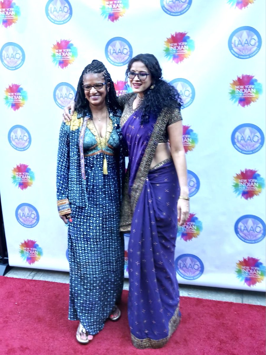 nandanadevsen's tweet image. Wonderful to celebrate the birthday of @DruzillaWill at @nyindianff with “Three of Us,” beautifully directed by #AvinashArun &amp;amp; brilliantly acted by @ShefaliShah_ @swanandkirkire @JaideepAhlawat

Kudos to @chhabs @rkkaulsr @SumanGollamudi @IAArtsCouncil 

#Bollywood #saturdayvibes