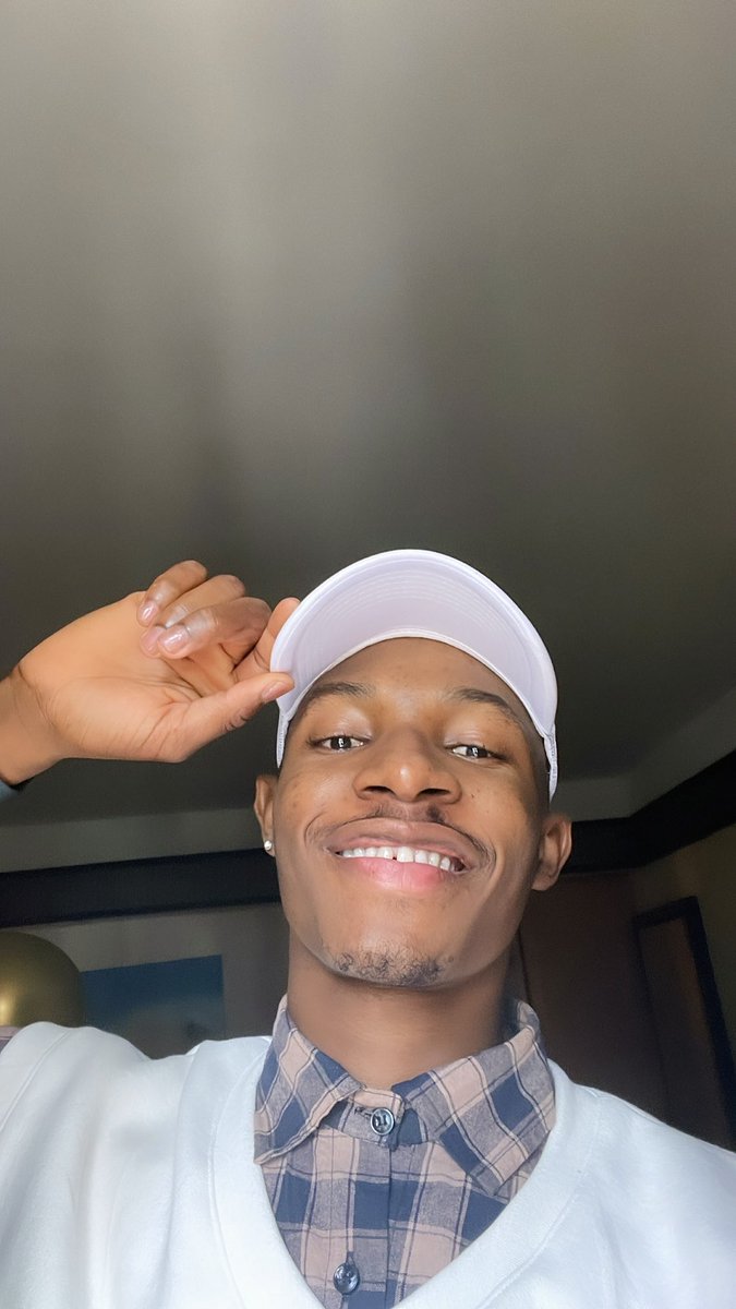 KanagaJnr's tweet photo. What’s my Akwa Ibom name?😍🤤

Feels so good to be here!🥂 

Akwa Ibom Ayaya o!🥰

#KanagaJnr #KanagaJnrTheBrand #KanYeVonne #fineman https://t.co/rDhhmujgb3