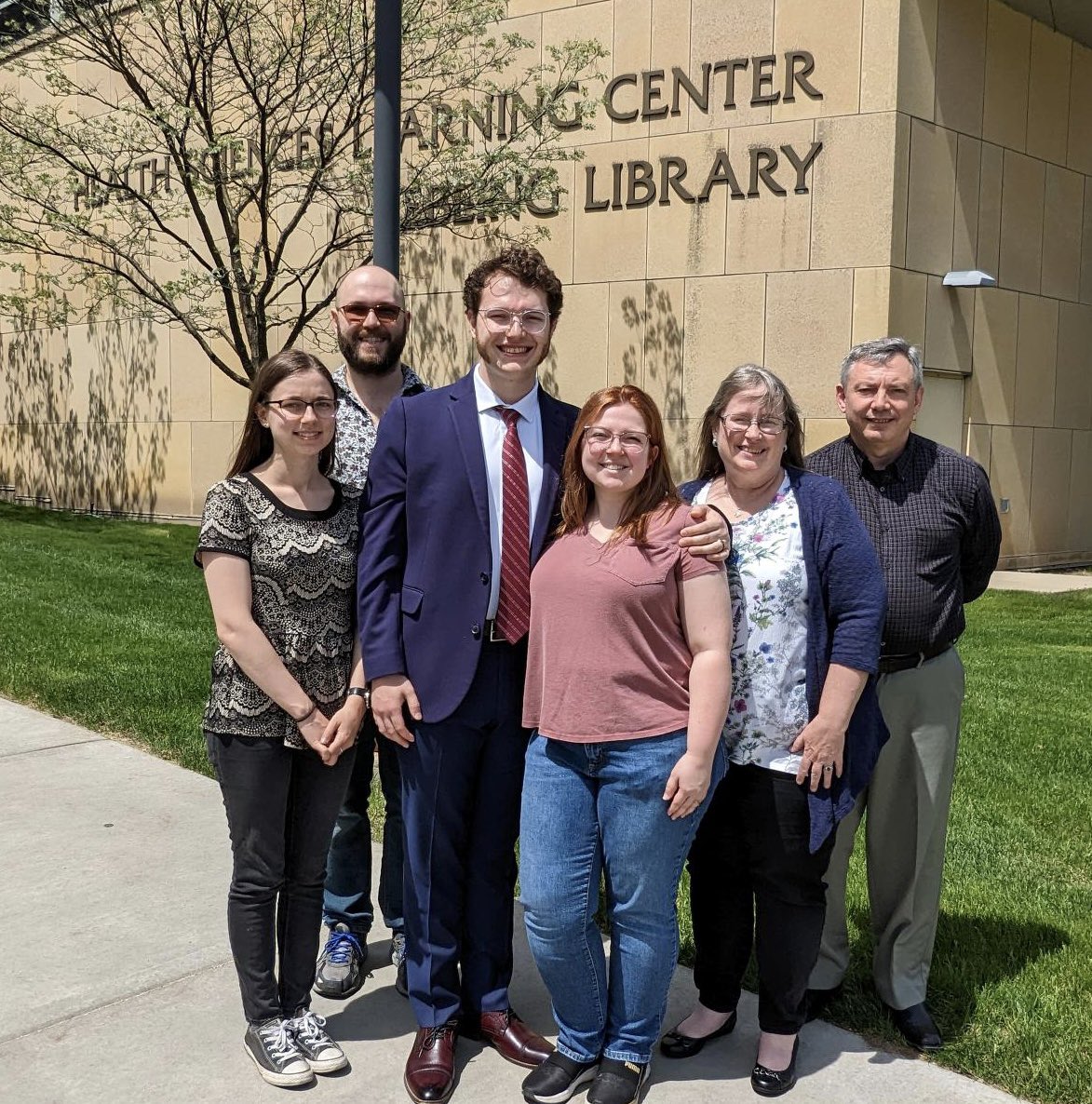 Dr. Carri Glide-Hurst (@cglidehurst) on Twitter photo 🌟Big congrats to <a href="/KenGreggMP/">Ken Gregg</a>! He defended his <a href="/wiscmedphys/">UW-Madison Department of Medical Physics</a> MS degree yesterday on a novel 🫀 phantom & is 1st trainee to graduate from <a href="/CGH_lab/">Carri Glide-Hurst</a> in <a href="/UW_RadoncDHO/">UW Department of Human Oncology</a>! Loved meeting his family in for graduation. Best wishes @ @RadoncUh! Thx to committee @JMSlagowski & <a href="/wesculberson/">Wes Culberson</a> 🌟Big congrats to <a href="/KenGreggMP/">Ken Gregg</a>! He defended his <a href="/wiscmedphys/">UW-Madison Department of Medical Physics</a> MS degree yesterday on a novel 🫀 phantom & is 1st trainee to graduate from <a href="/CGH_lab/">Carri Glide-Hurst</a> in <a href="/UW_RadoncDHO/">UW Department of Human Oncology</a>! Loved meeting his family in for graduation. Best wishes @ @RadoncUh! Thx to committee @JMSlagowski & <a href="/wesculberson/">Wes Culberson</a>