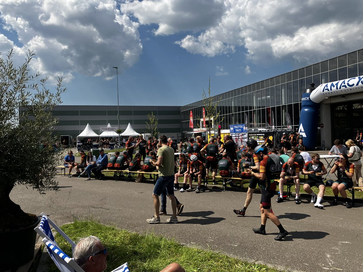 Vepa Cycling Team tweet media