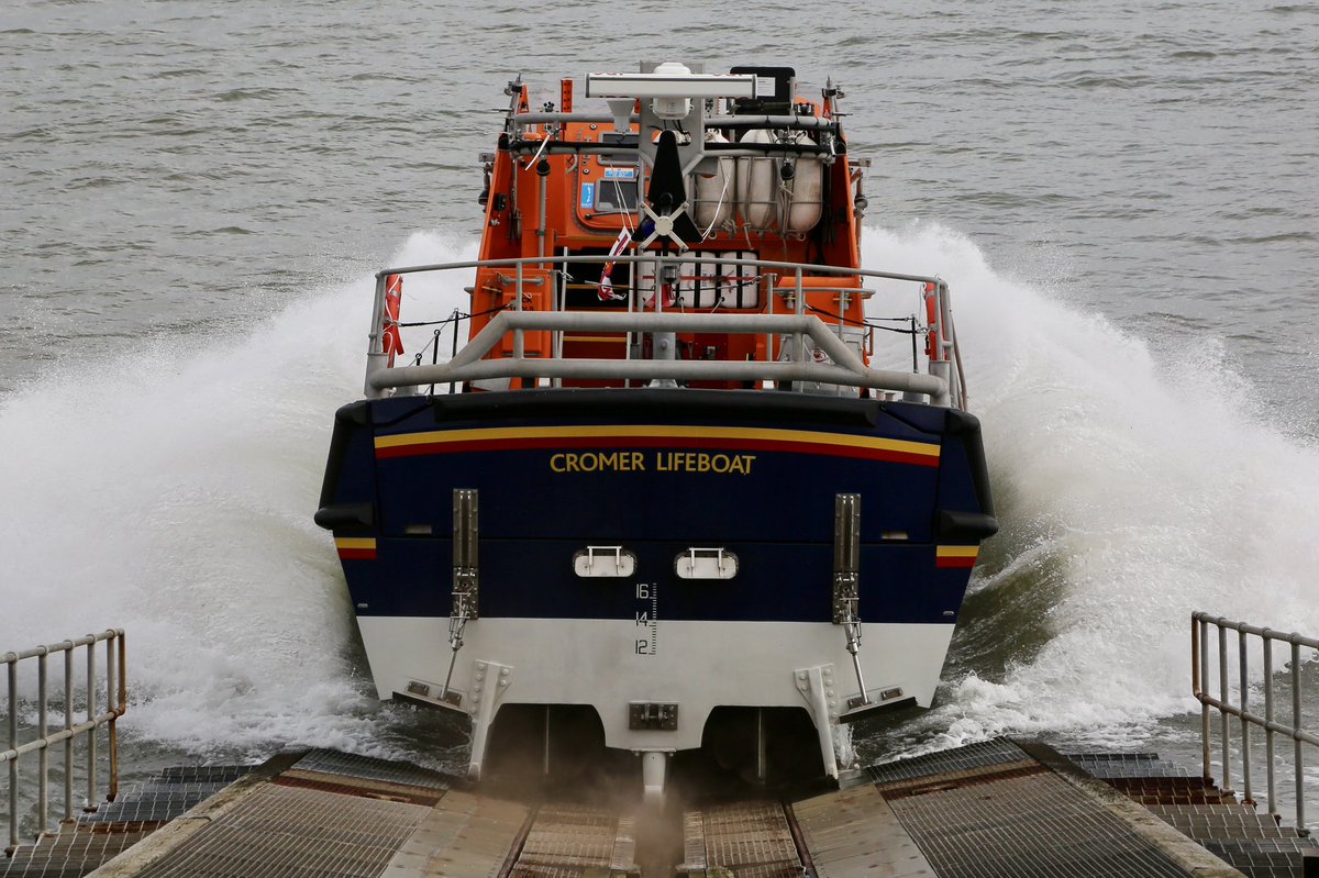 Cromer RNLI Tamar class all weather lifeboat 16-07 Lester launching down the slipway for a crew training exercise. #lifeboat #rnli #lifeboats #cromer #cromerlifeboat