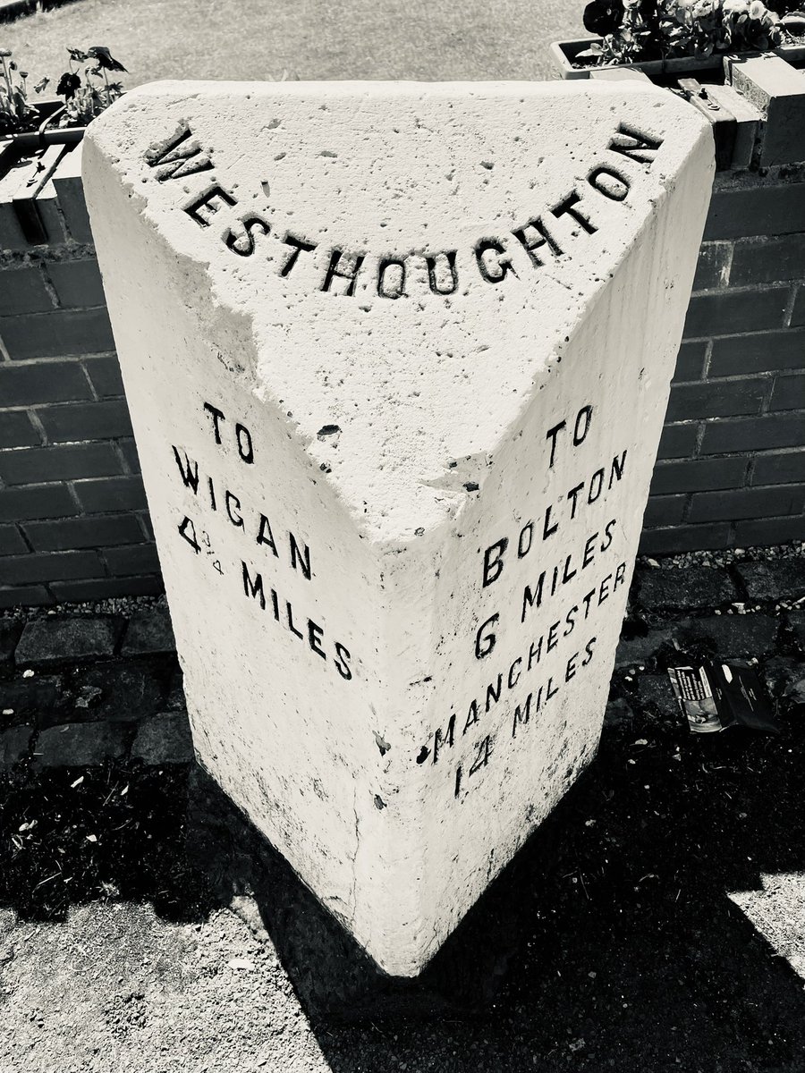 Our new home town!

#westhoughton #bolton #wigan #manchester