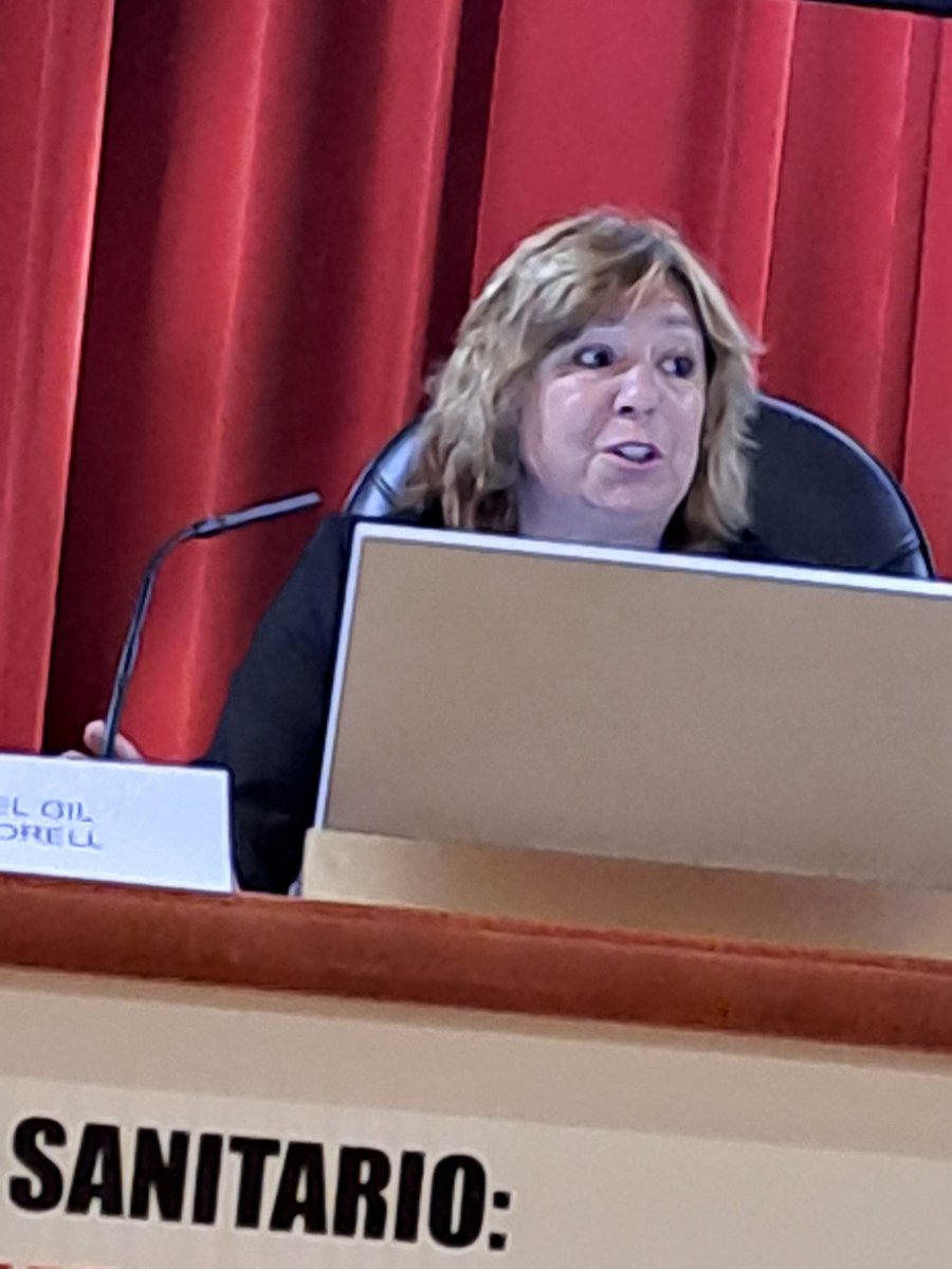 IzaskunOC's tweet photo. Sin datos no se pueden tomar decisiones, ni transitar en sistema complejo q conforman pacientes y su sistema de relaciones, enfermedades, profesiones del sistema sanitario, comunidad y otros sistemas de proteccion social. @vmir64 inspiradora https://t.co/1Mm749EtZr