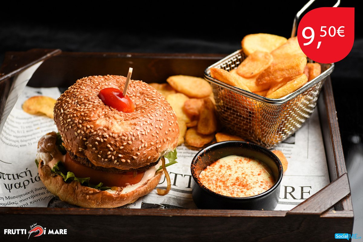 FruttiDMare's tweet photo. 🍔Απορείς γιατί ξεχωρίζει το fish burger της Frutti di Mare; Μα φυσικά, για το ξεχωριστό μπιφτέκι ψαριού, τη σως τυριού και τις τηγανητές πατάτες! Μια δοκιμή θα σε πείσει!
▸Reservation: 2310 239.100 | Κομνηνών 20, Λουλουδάδικα
Το νέο Franchise της Ελλάδος! https://t.co/OCG0zqMWFB