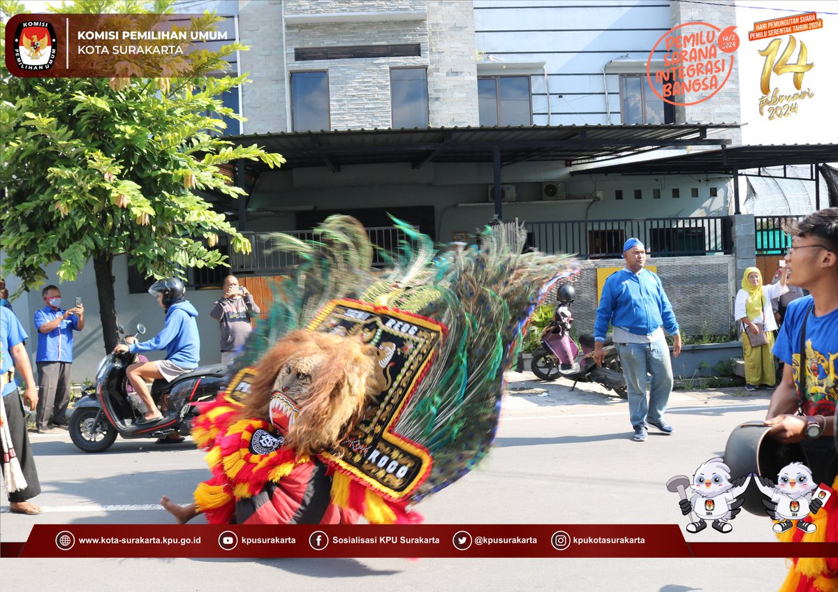 #temanpemilih, Berikut suasana Pengajuan Bakal Calon Anggota DPRD Kota Surakarta untuk Pemilu Tahun 2024 oleh Partai Amanat Nasional (PAN) tingkat Kota Surakarta, Jumat 12 Mei 2023.
#KPUMelayani 
#PemiluSerentak2024 
#KPUSurakarta