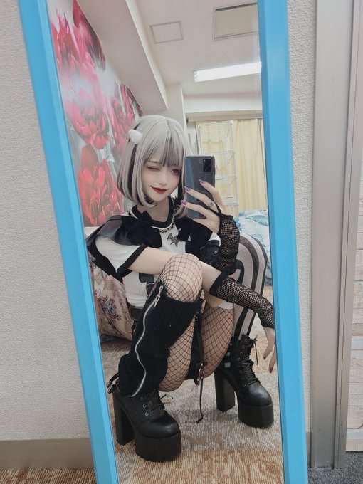 コスプレイヤーしろさきのTwitter画像45