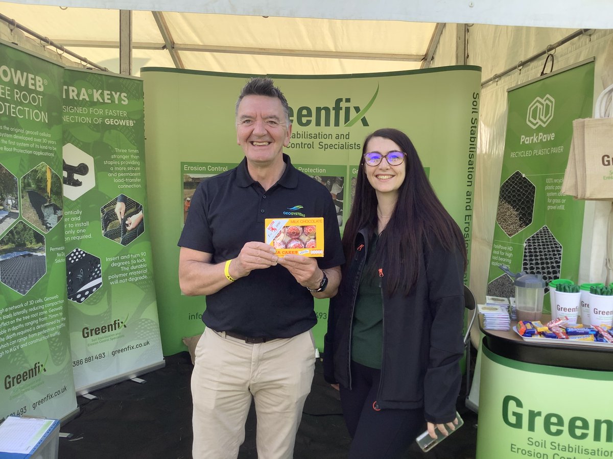 RussellHorsey's tweet photo. Day 2 at wesronbirt for the Arb Show, we are at D13 in the only purple tent on site pop and see us #Treeplotter #ARBshow23 even time for a tunnocks, tea cake with Roy and Laura @GreenfixUK yesterday #treeplotterfamily @PlanItGeo2012 https://t.co/s2ONktswNd