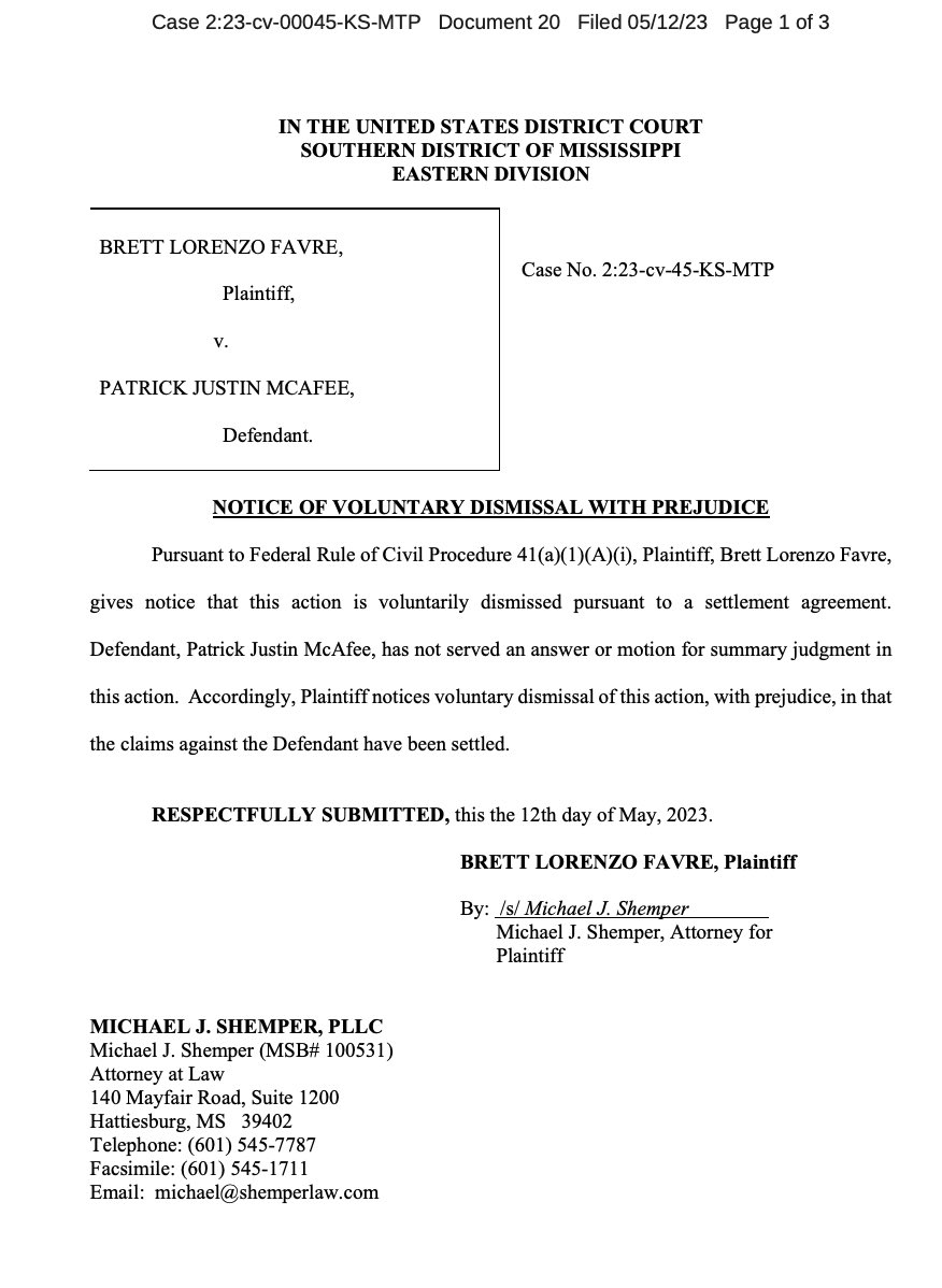 Sample notice of voluntary dismissal under Rule 41 in United States  District Court