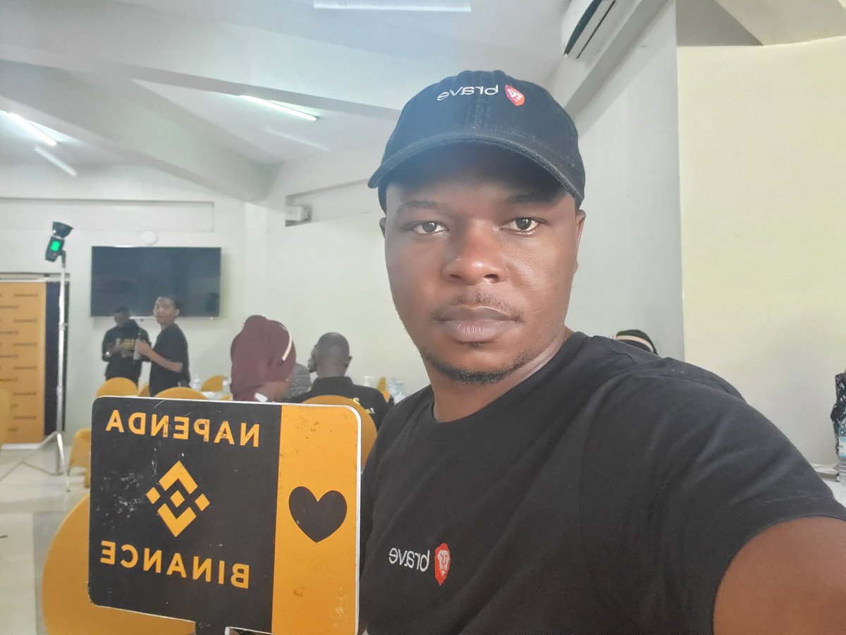 Happy to be present around town and represent #Brave 
At a #BinanaceMeetup Kampala