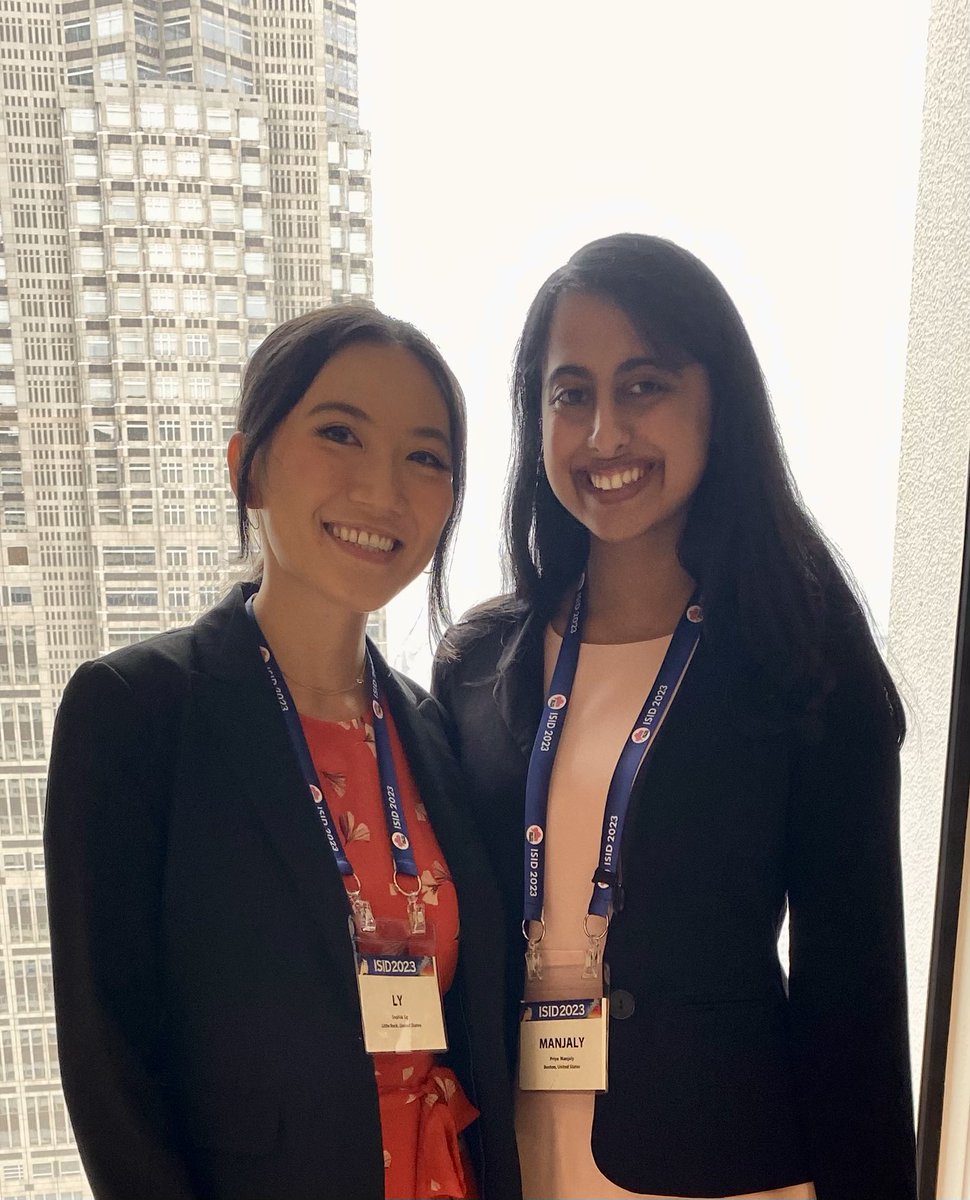 Proud of our research fellows @Sophia_Ly_MD2b and @PriyaManjaly for presenting their research projects today during the Concurrent Clinical Research session and Symposium on Cutaneous Surgery at @ISID2023Tokyo! #ISID2023Tokyo