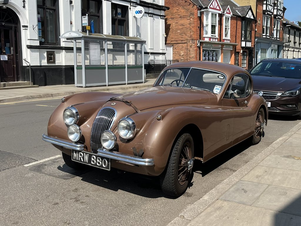 Spotted in Tenbury this morning 
MRW880 #Jaguar #xk120 <a href="/shelsleywalsh/">Shelsley Walsh</a> #classiccars