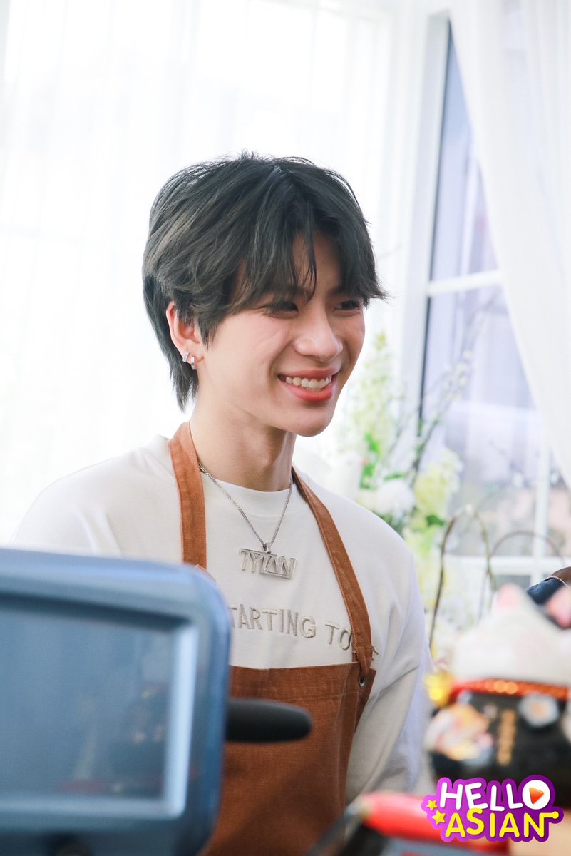 Hello_asian's tweet photo. ตั้งใจทำสุดๆ 
#HelloasianxTYTAN 
#TYTAN #ไทแทน 
#เจ้าแก้มก้อน #Fluke_natouch https://t.co/ehpIzlKlFr
