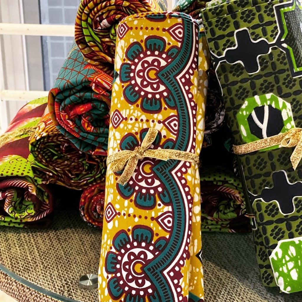 boxedblissgh's tweet photo. Beautiful African print Fabric for our Sweet Mommeeees!

Haven’t ordered for Mummy yet? Do so now by calling or sending a WhatsApp message to 0242744983!

#boxedblissgh #wrappedinelegance #mothersday2023 https://t.co/dCo38NF7Bv