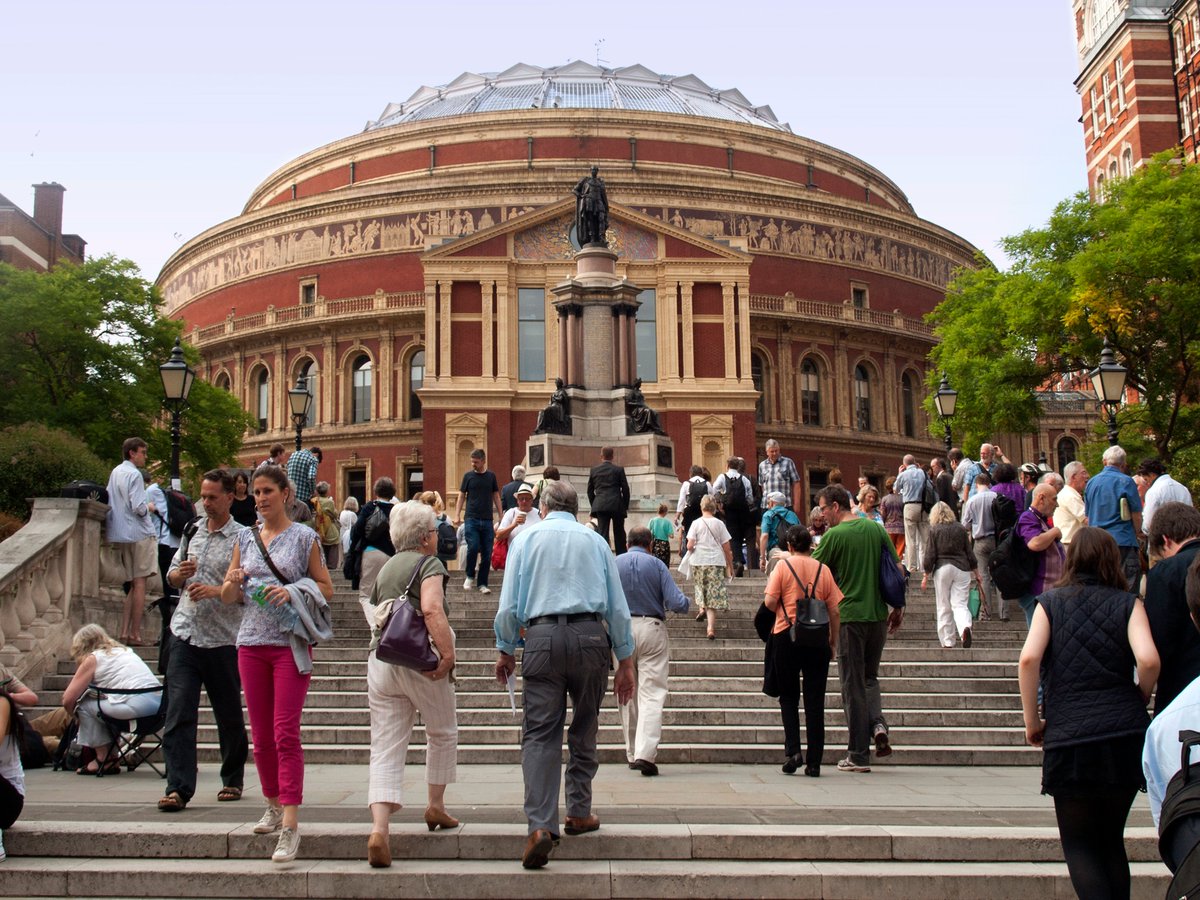 RoyalAlbertHall's tweet image. Did you know, no @bbcproms  events are ever *really* sold out?

For each Prom we reserve around 1,000 Promming tickets available to buy on the day for just £8.

Find out more on our FAQ page: bit.ly/42W7tUN