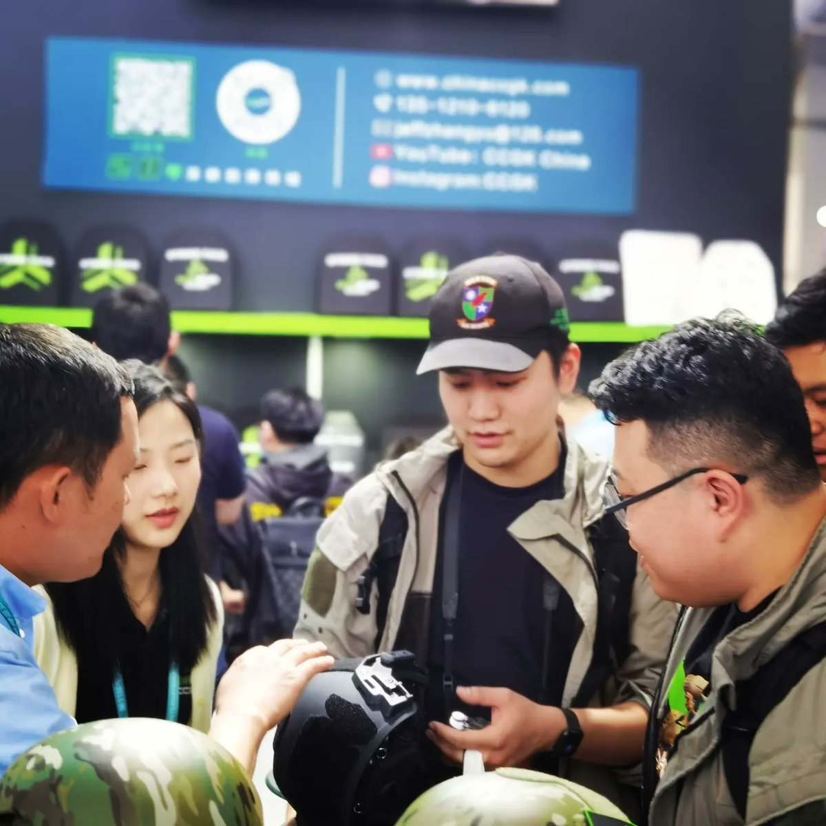 CCGKCHN's tweet photo. #another #busy #day #for #ccgk #team #at #11th #china #international #exhibition #on #police #equipment #day #3 #is #done #one #more day #to #go #hard #work #to #be #continued #tomorrow 

#ballistic #helmet #armor #sheild #plate #military #army #police #law #enforcement #rec https://t.co/Y9oPdA9iLU