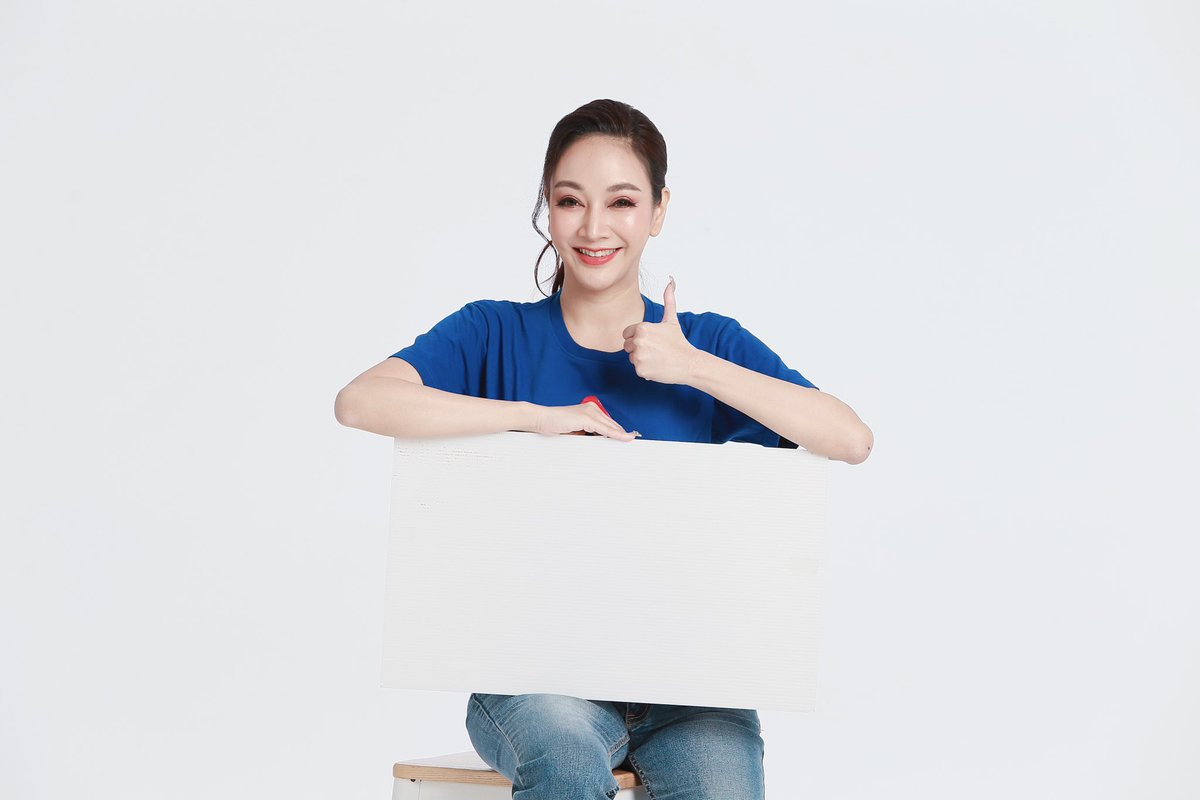 วันที่13 พ.ค.66 เวลา 17.30น.ข้าพเจ้า ณัฐวรินธร บวรภัควุฒิสิริ ผู้สมัครรับเลือกตั้งสมาชิกสภาผู้แทนราษฎร(ส.ส.)เขตเลือกตั้งที่10 เบอร์8 กรุงเทพมหานคร พรรครวมไทยสร้างชาติ ขอแจ้งยุติการหาเสียงทุกช่องทาง ตั้งแต่ 13 พฤษภาคม 2566 ตั้งแต่เวลา 18.00 น. เป็นต้นไป