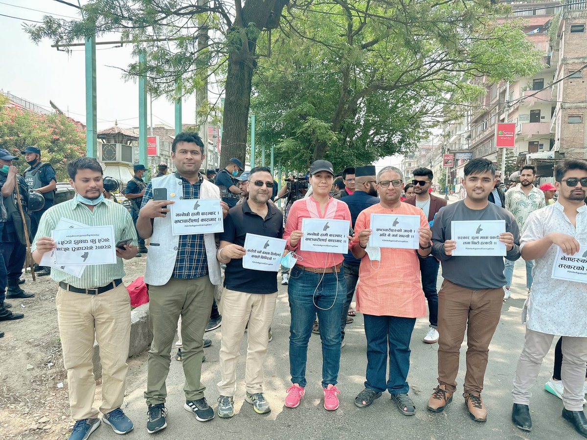 nandanpadhikari's tweet photo. भ्रष्टाचार बिरुद्धको एकबद्धता जारी छ...
#WeAgainstCorruption https://t.co/kX1ihJpZeJ
