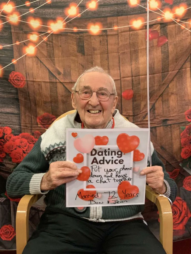 BerkeleyIntl's tweet image. How to Find the Love of Your Life ❤️ 

Nursing Home Residents share their dating 'Do's' and 'Don'ts': buff.ly/3IXRg98 

#RelationshipAdvice #Dating #Relationships #DatingTips