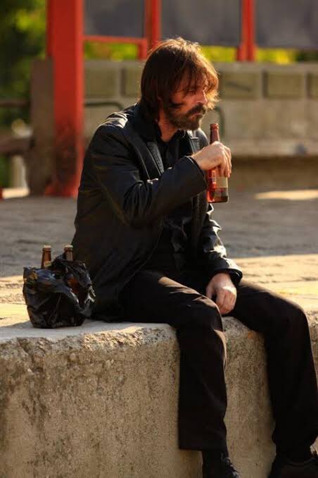 öldürdüm çiçeğimi, yaşatamadım..