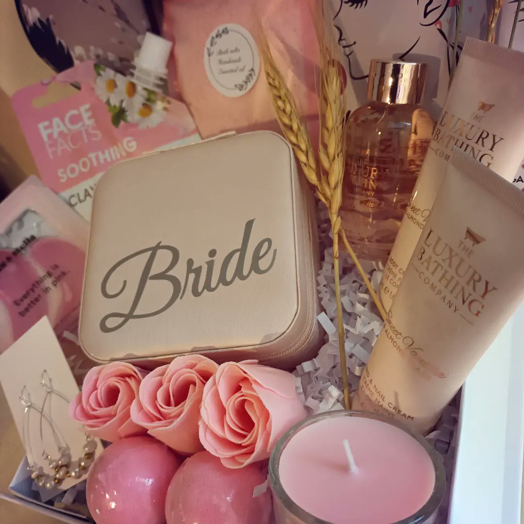 Last bride to be pamper Gift box is now sold there will be more available soon perfect way to show the bride how special she is with a beautiful gift #bride #pamper #Craftbizhour #shopindie #CraftBizParty #numonday #MHHSBD