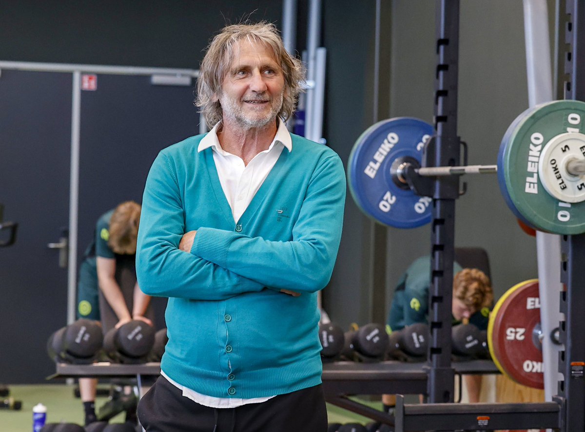 Hoog bezoek op Corpus, oud <a href="/fcgroningen/">FC Groningen</a> speler Milko Djurovaki is aanwezig bij de opleiding