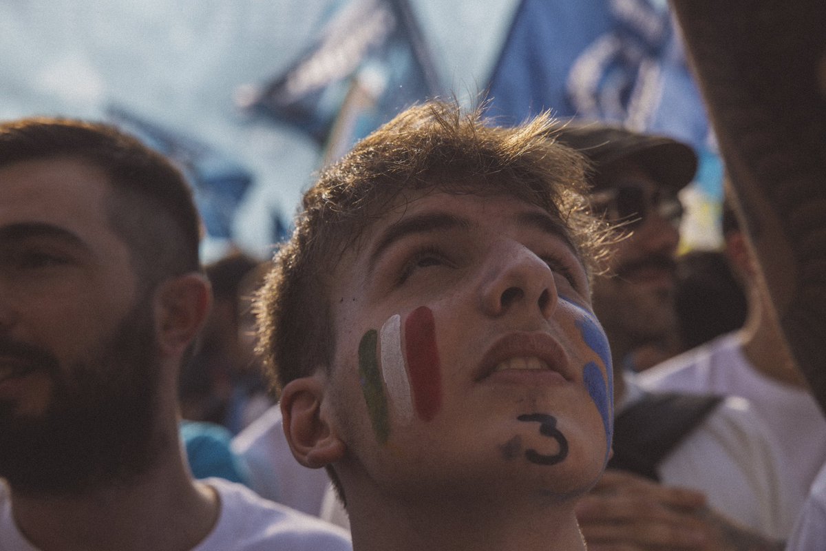 33 years after #maradona 

Full picture gallery with the pictures I took in the last 3 months

robertosalomone.photoshelter.com/index/G0000vrM…