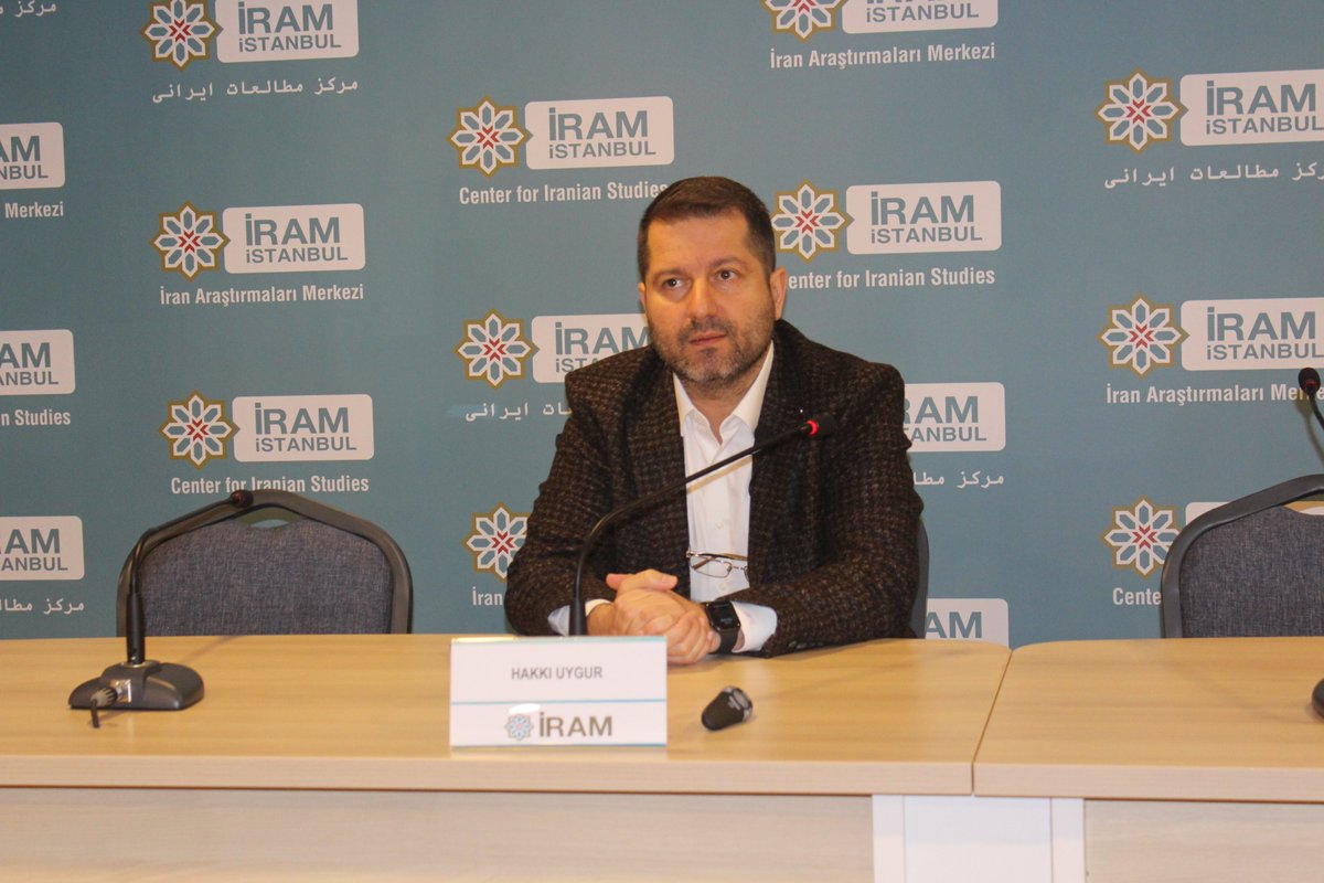 IramIstanbul's tweet photo. İRAM 2023 Bahar Seminerleri Dr. Hakkı Uygur'un "İran'da Güncel Gelişmeler Üzerine Bir Değerlendirme"; Prof. Dr. Özden Zeynep Oktav'ın "İran'ın Doğu'ya Bakış Politikası" ve Oral Toğa'nın "İran'ın Kafkasya Politikası ve Güncel Gelişmeler" başlıklı sunumlarıyla başlamıştır. https://t.co/a4B38Ws61H