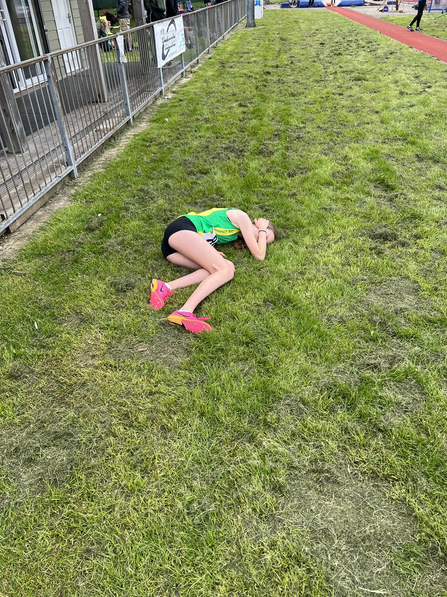 GardinerPd's tweet photo. 800m County Champion! 🥇@YateAC @SheldonSchoolPE https://t.co/0Gpjpn81cw