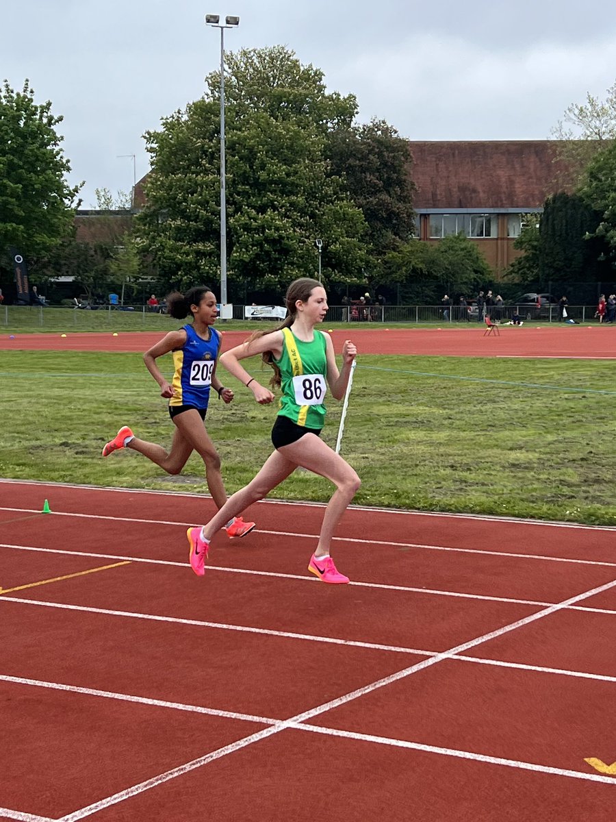 GardinerPd's tweet photo. 800m County Champion! 🥇@YateAC @SheldonSchoolPE https://t.co/0Gpjpn81cw