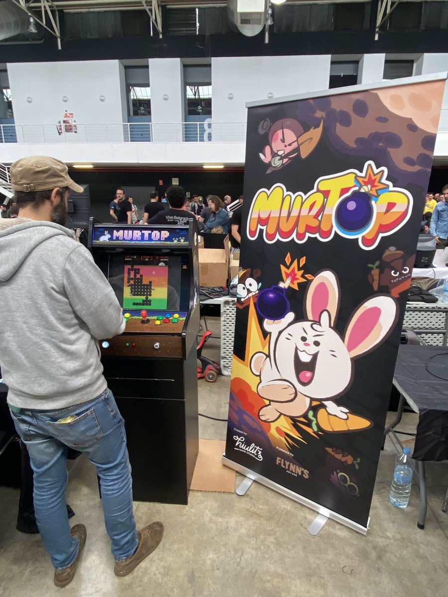 No us perdeu #Murtop de <a href="/hiulit/">hiulit (Murtop coming to the NES)</a> i <a href="/FlynnsArcades/">🎮Flynn's Arcade 🎮</a> a la <a href="/RetroBarcelona/">RetroBarcelona</a> !!!