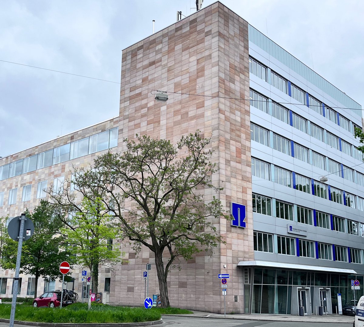JSussner's tweet photo. It’s almost 17 years ago I made my diploma here… So much has changed… #thnuernberg https://t.co/ulubiURUHK