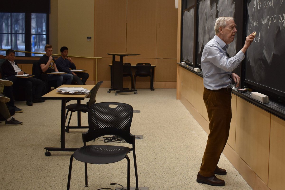 ErdemErkul's tweet image. 88 Yaşındaki , Matematik Prof. Gilbert Strang'ın son dersi ... Pazartesi! Canlı yayınla izleyin  grinfeld.org/strang/