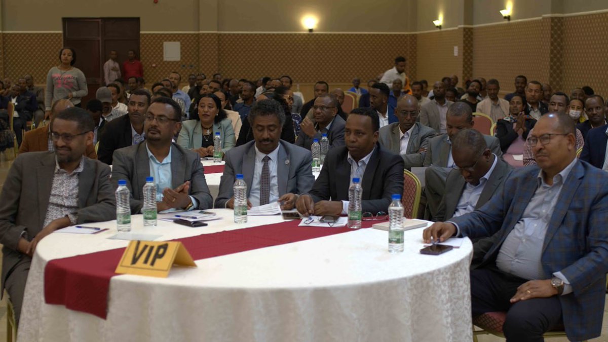 CGIARAfrica's tweet photo. #NCOF produces consensus-based, user-relevant climate outlook products📈in real-time to reduce climate-related risks🌡️and support sustainable development across critical sectors of 🇪🇹 including for🌱growing seasons for farmers.

Read AICCRA's work here: https://t.co/vEN7tUZyLb. https://t.co/2KRzLU5ejd