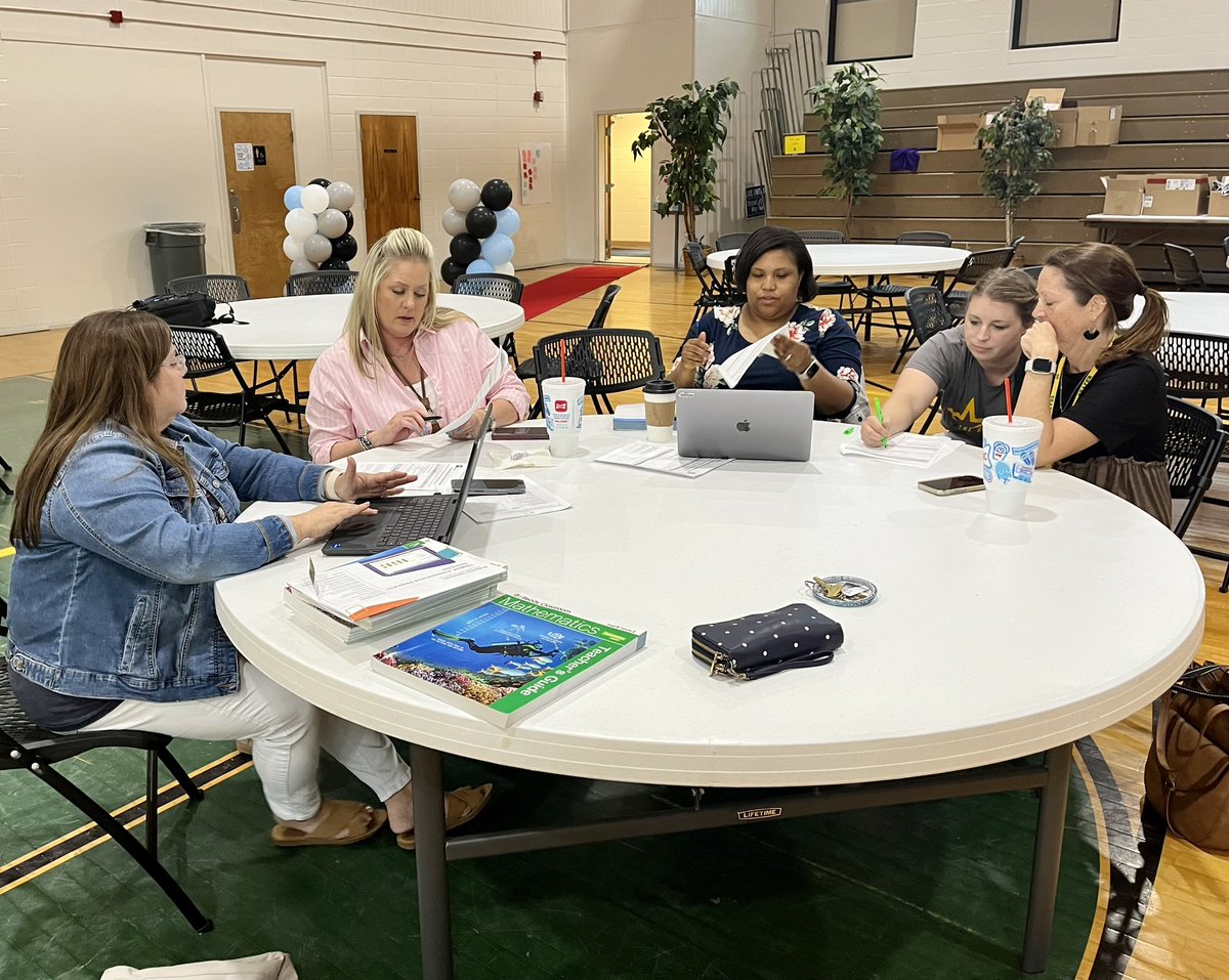 smiller_educ8or's tweet photo. It’s hard to capture the phenomenal work of this amazing group of educators in pictures but shoutout for #TeacherAppreciationWeek SCS Math Leadership Team has gone thru HQIM adoption & is onto preparing for implementation for Ts #SumnerMath I love their brains & hearts for Ss 🥰 https://t.co/XrT8Zmurtl