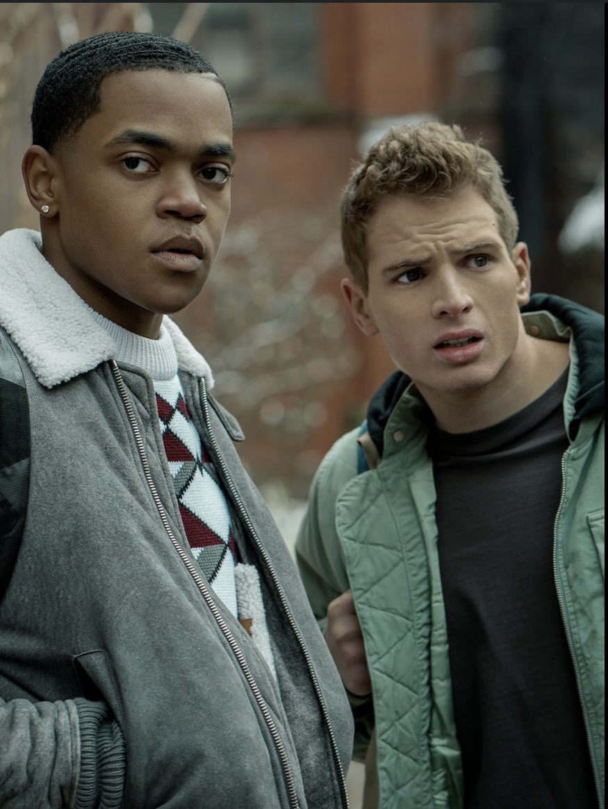 Everybody need a friend like this in they life.  #PowerBook2