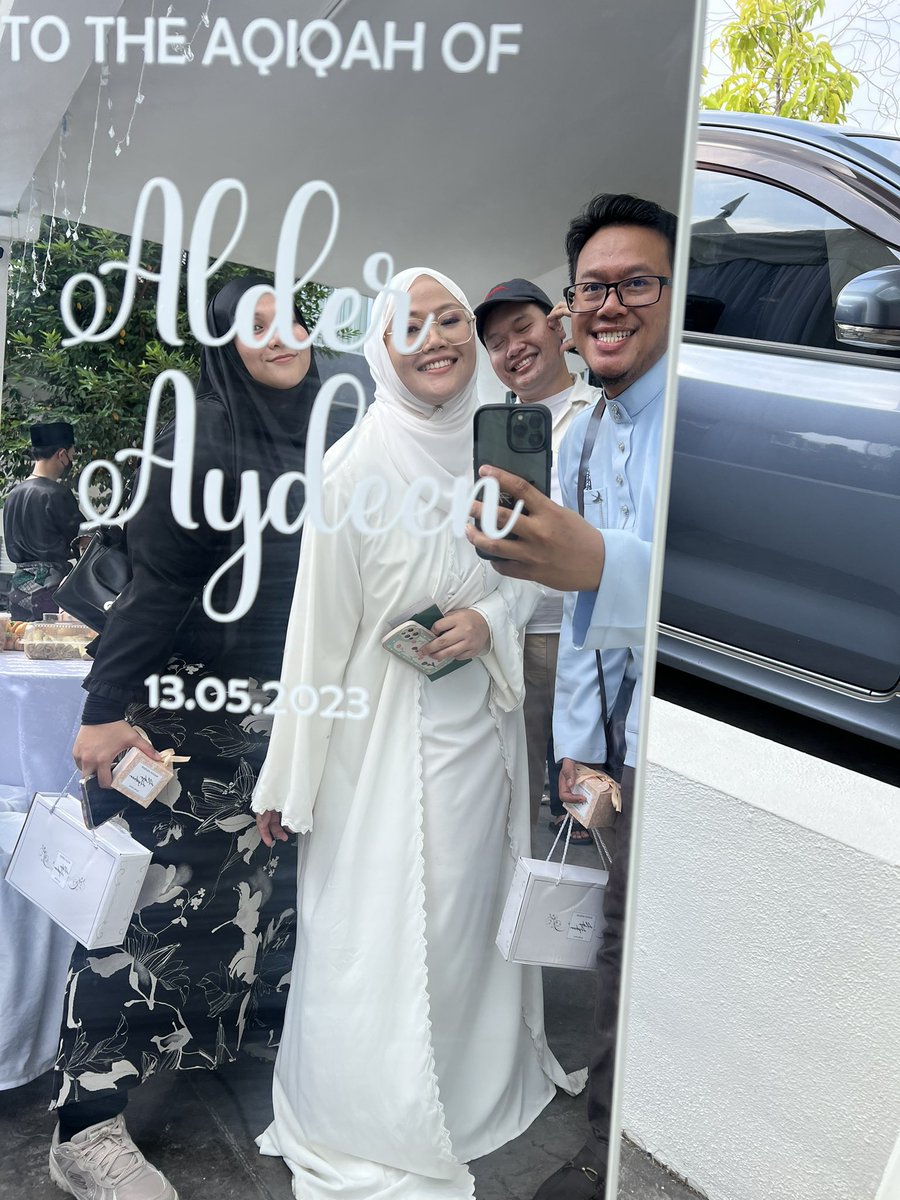 millanwar's tweet photo. Setel jalan raya rini
Thanks for whole day @ikmalzulkifli05 @Ciknissss and thanks to @syifajamil_ for hosting the event today. Kenyang weh bihun sup padu ✨✨ https://t.co/tzyE43YEoo