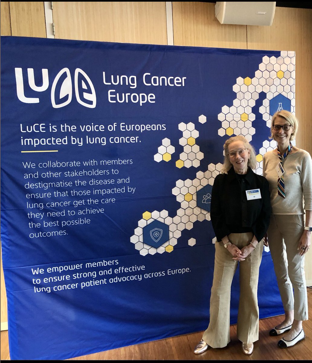 marjoforsblom's tweet photo. Suomen Keuhkosyöpäpotilaat edustamassa @LungCancerEu'n vuosikokouksessa ja hakemassa opeja, kontakteja ja vinkkejä mm. keuhkosyöpätietoisuuden lisäämiseksi Suomessa #LuCE #potilasaktiivi #keuhkosyöpä #manyfacesonevoice #syöpähoito #syöpäseulonta https://t.co/VTJXyIsgkb