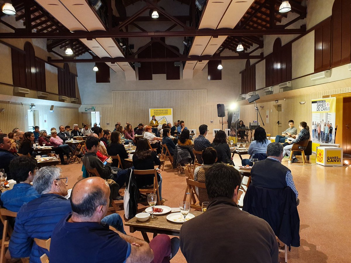 🌷💛 Avui hem celebrat l'acte central de campanya a l'Escorxador!

Converses de vermut que han acompanyat l'anàlisi de què ha passat els últims 4 anys a Igualada i què volem que passi els pròxims 4 anys.

Moltes gràcies per ser-hi! #GanesDeCanvi