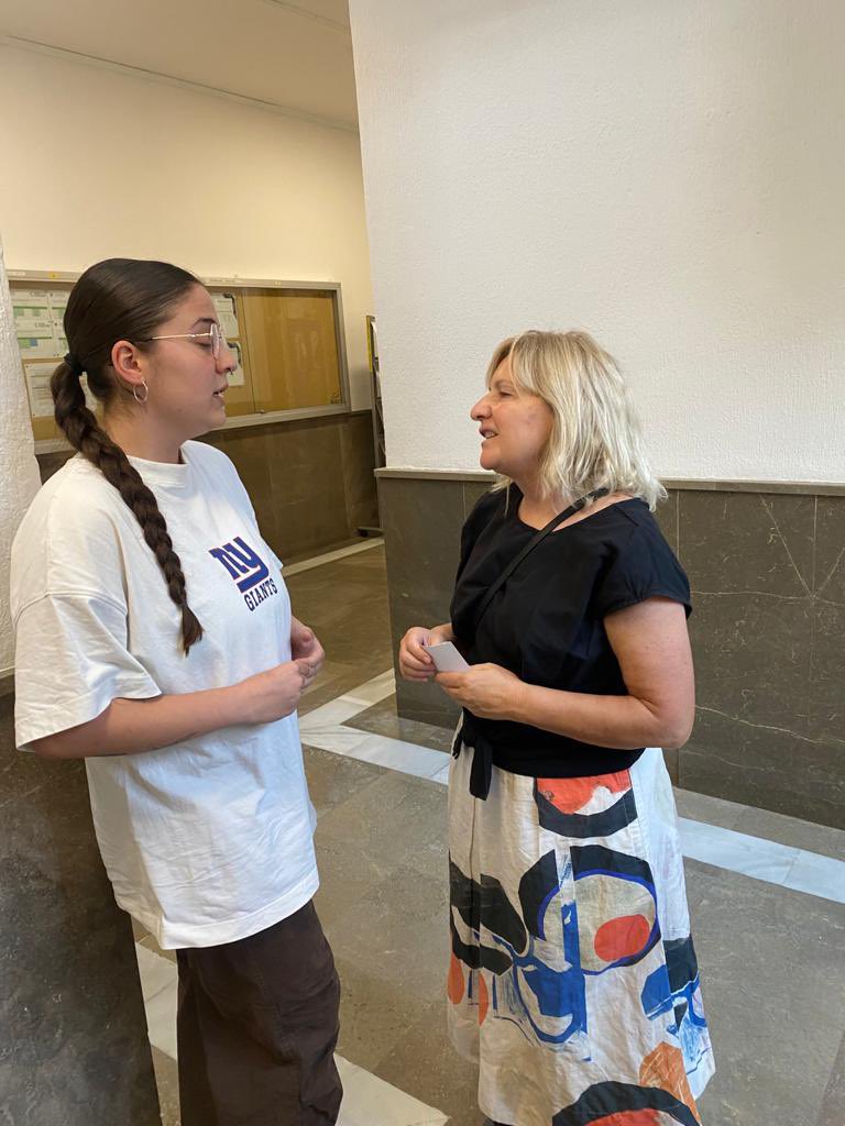 Ayer visité la Facultad de Relaciones Laborales y Recursos Humanos, conociendo más a fondo las instalaciones, pero sobre todo a vosotros. Es siempre un placer saber vuestras inquietudes y propuestas para mejorar vuestras facultades.