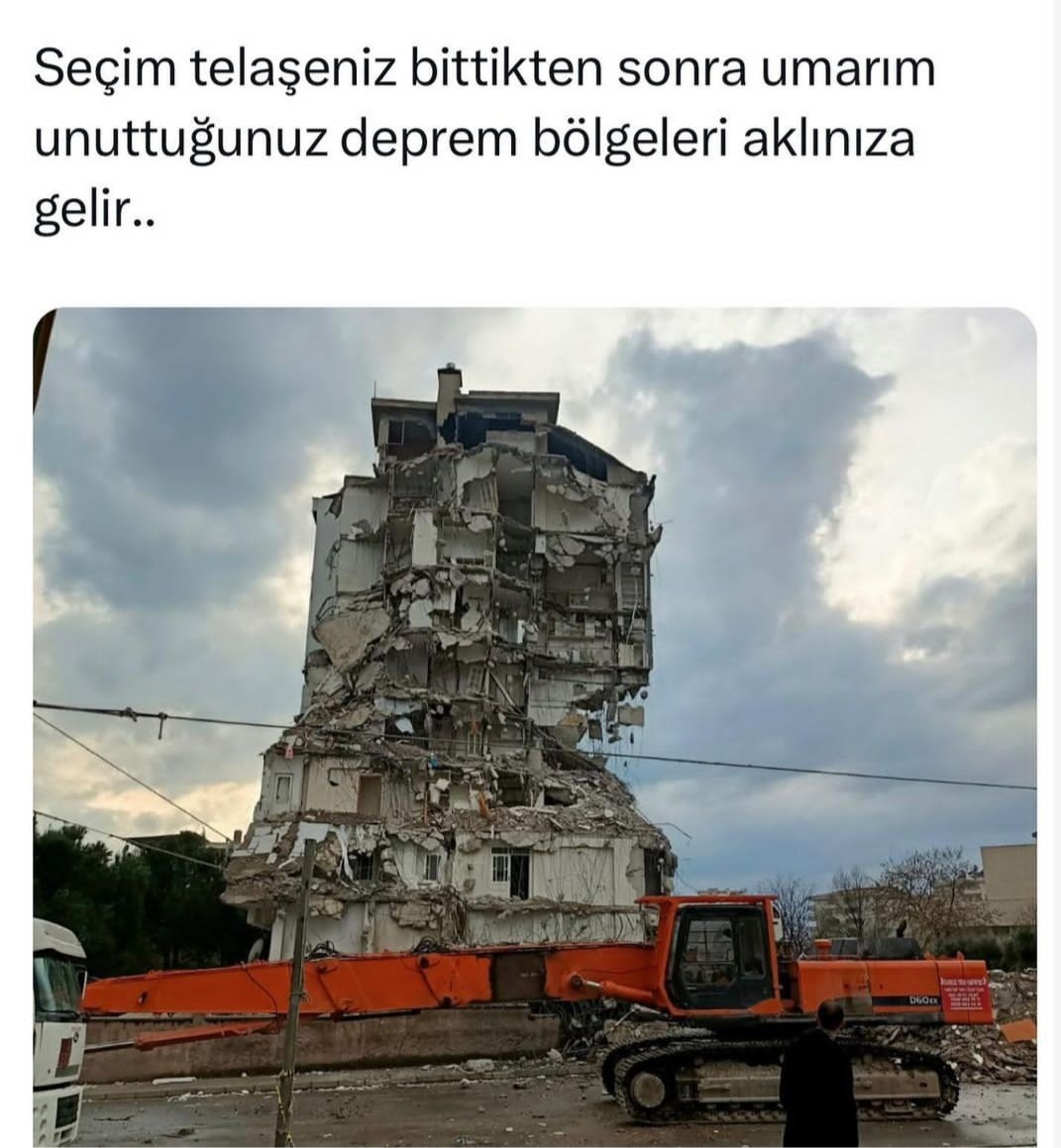 Umarım bu güzel memleketim yeniden inşa edilir 😔