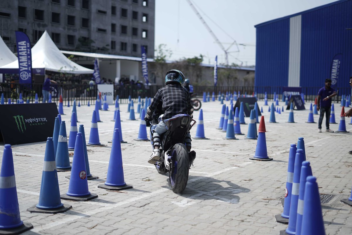 India_Yamaha's tweet photo. The excitement is non-stop. The thrill knows no limits. Call of the Blue Guwahati. Here, the josh knows no bounds!
#COTBWeekend #YamahaMotorIndia #COTBGuwahati #CallOfTheBlue https://t.co/73yuqe8aFh