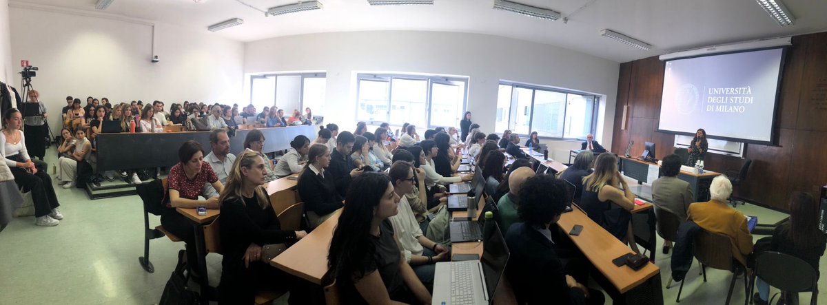 BenLiberali's tweet photo. 8.5.23 Aula #GuidoGalli @LaStatale

PremioArt3 del 2023 a @marcocappato

per il coraggioso e quotidiano #impegno a garantire i #diritti che la #Costituzione riconosce, in particolare agli artt. 3 e 32 #uguaglianza #dignità #salute #autodeterminazione #scelteterapeutiche https://t.co/0FbsbLBw59