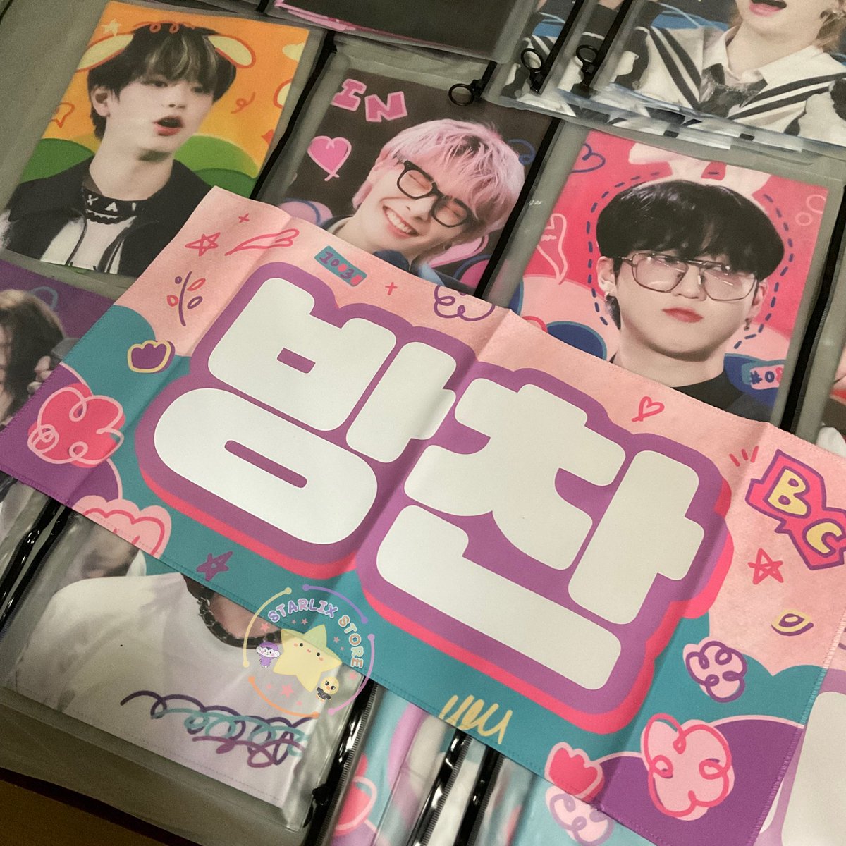 starlix_store's tweet photo. [READY STOCK]

WTS Slogan Cheering Kit Stray Kids by Tinyzoo💗

📍Jakarta, INA
💰 IDR 300k/each
📦 can ship worldwide

t. skz bangchan leeknow changbin hyunjin han felix seungmin i.n 스트레이키즈 스키즈 양도 https://t.co/gQd1aBHD9I