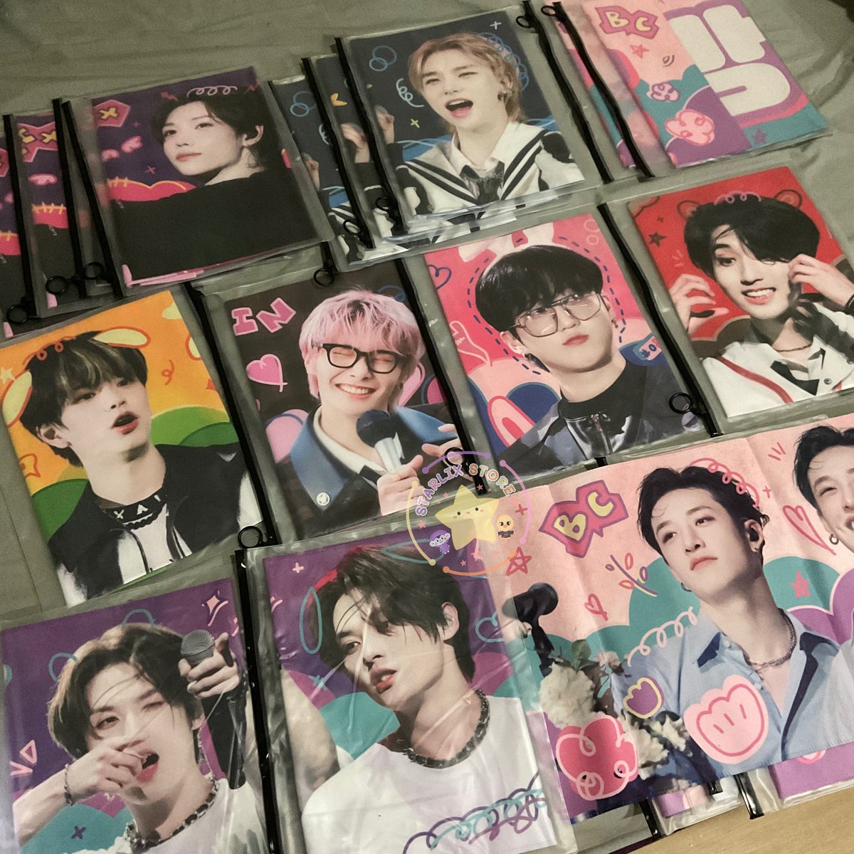starlix_store's tweet photo. [READY STOCK]

WTS Slogan Cheering Kit Stray Kids by Tinyzoo💗

📍Jakarta, INA
💰 IDR 300k/each
📦 can ship worldwide

t. skz bangchan leeknow changbin hyunjin han felix seungmin i.n 스트레이키즈 스키즈 양도 https://t.co/gQd1aBHD9I