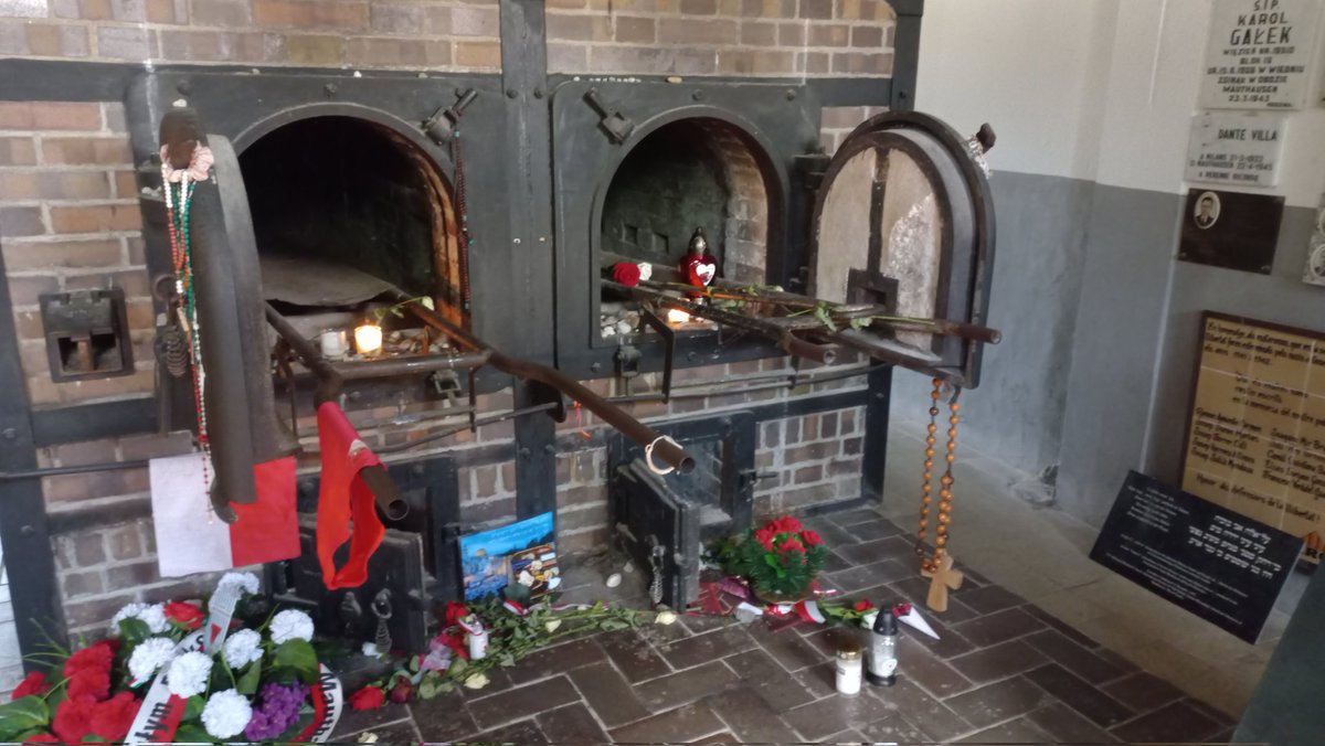 crpiemonte's tweet image. In viaggio studio al lager di Mauthausen i 14 studenti vincitori del 42* concorso di storia contemporanea del Comitato Resistenza e Costituzione