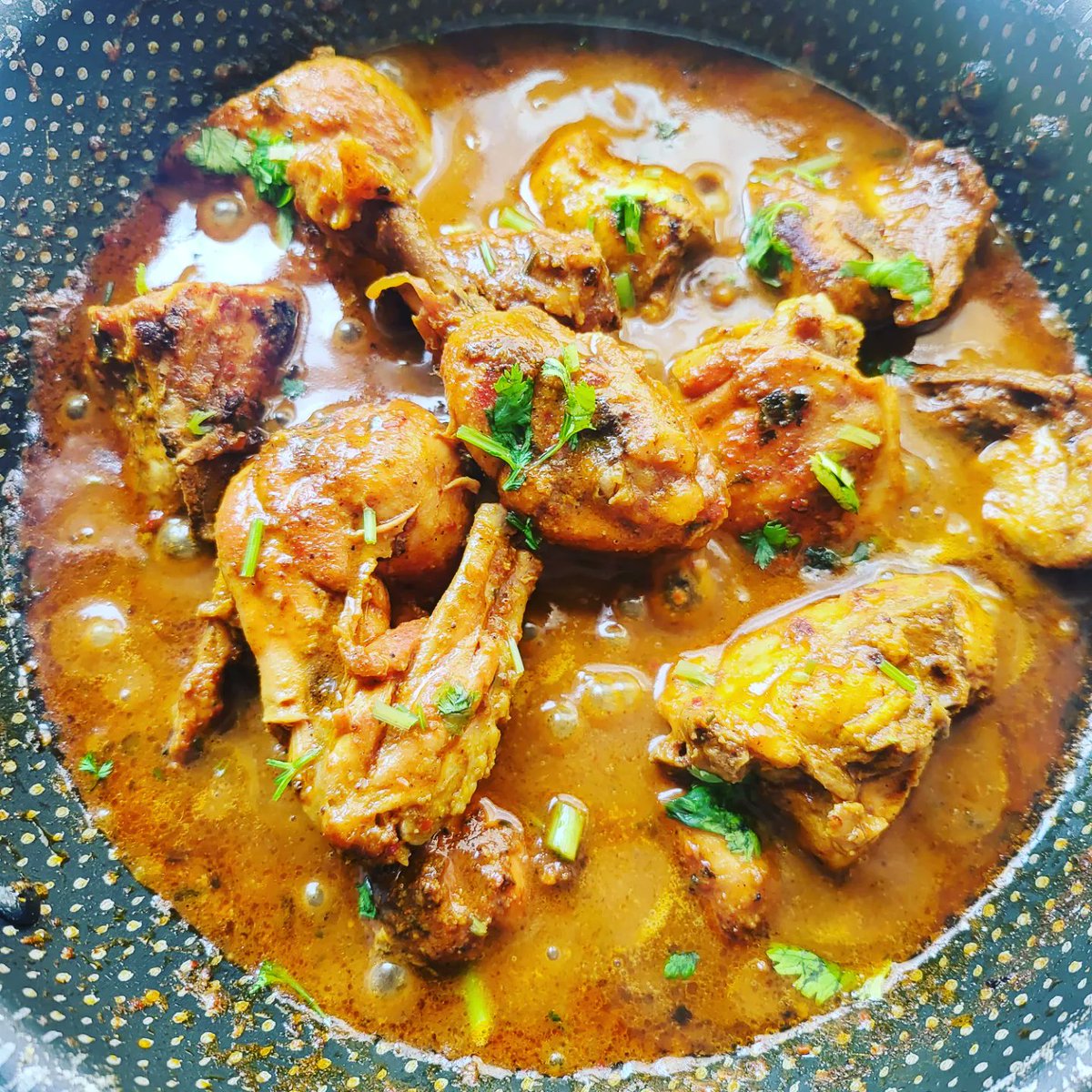 Ruchiseats's tweet photo. Butter chicken https://t.co/sAhpHfwmVs