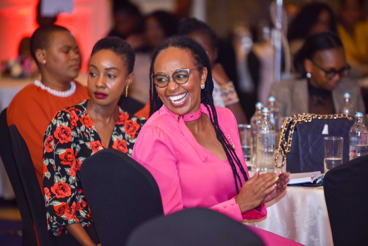 "Resist the urge to compare your stories" - <a href="/amanda_dambuza/">Amanda Dambuza</a> during the <a href="/TwaaCommunity/">TWAA Community</a> #StoriesOfEquity
#TwaaCommunity
#WomenOfEquitySummit
#MothersDay